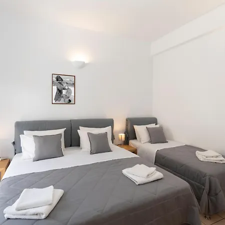Mosha Hotel 2*