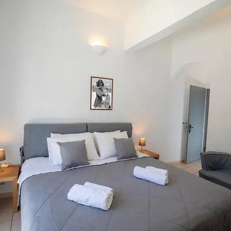Mosha Hotel Kamárai