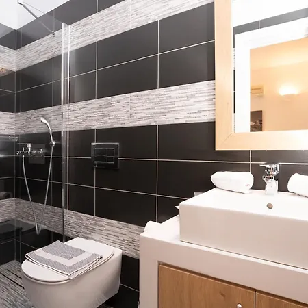 Hotel Mosha 2*